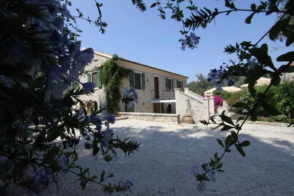 Kiparissi Βίλα Kourtaiika Εξωτερικό φωτογραφία